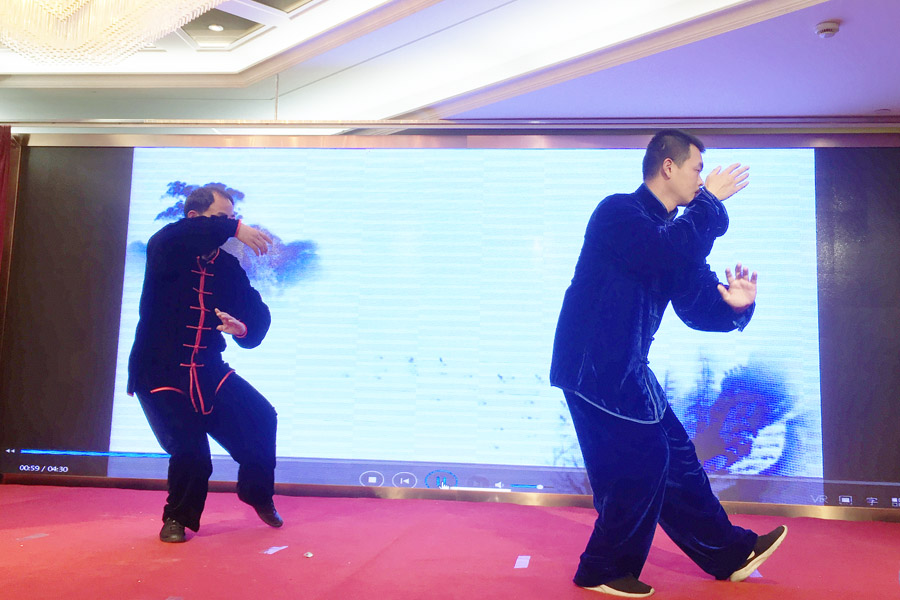 贏戰(zhàn)豬年、共創(chuàng)輝煌--山美股份隆重舉行2018年度表彰大會暨2019迎新年會